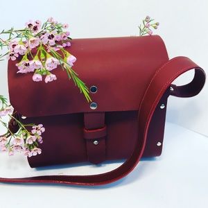 Wine/ burgundy leather bag